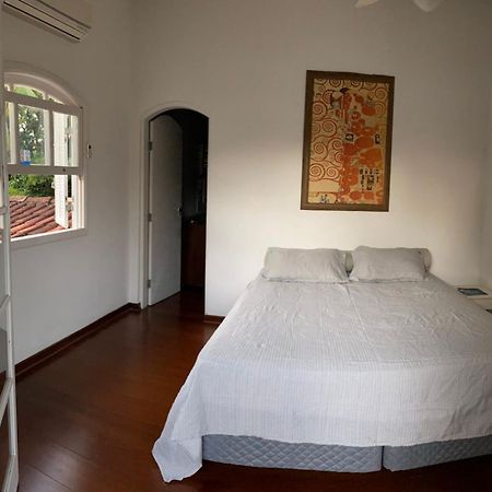 Casa Pereque 100 Metros Da Praia Ilhabela Eksteriør billede
